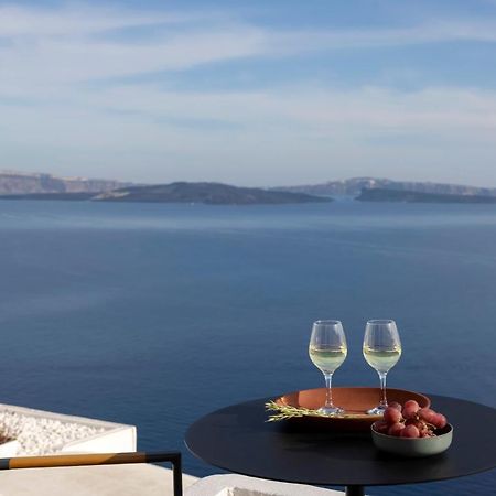 Bluedome Cavehouses By Otium Villas Oia  Extérieur photo