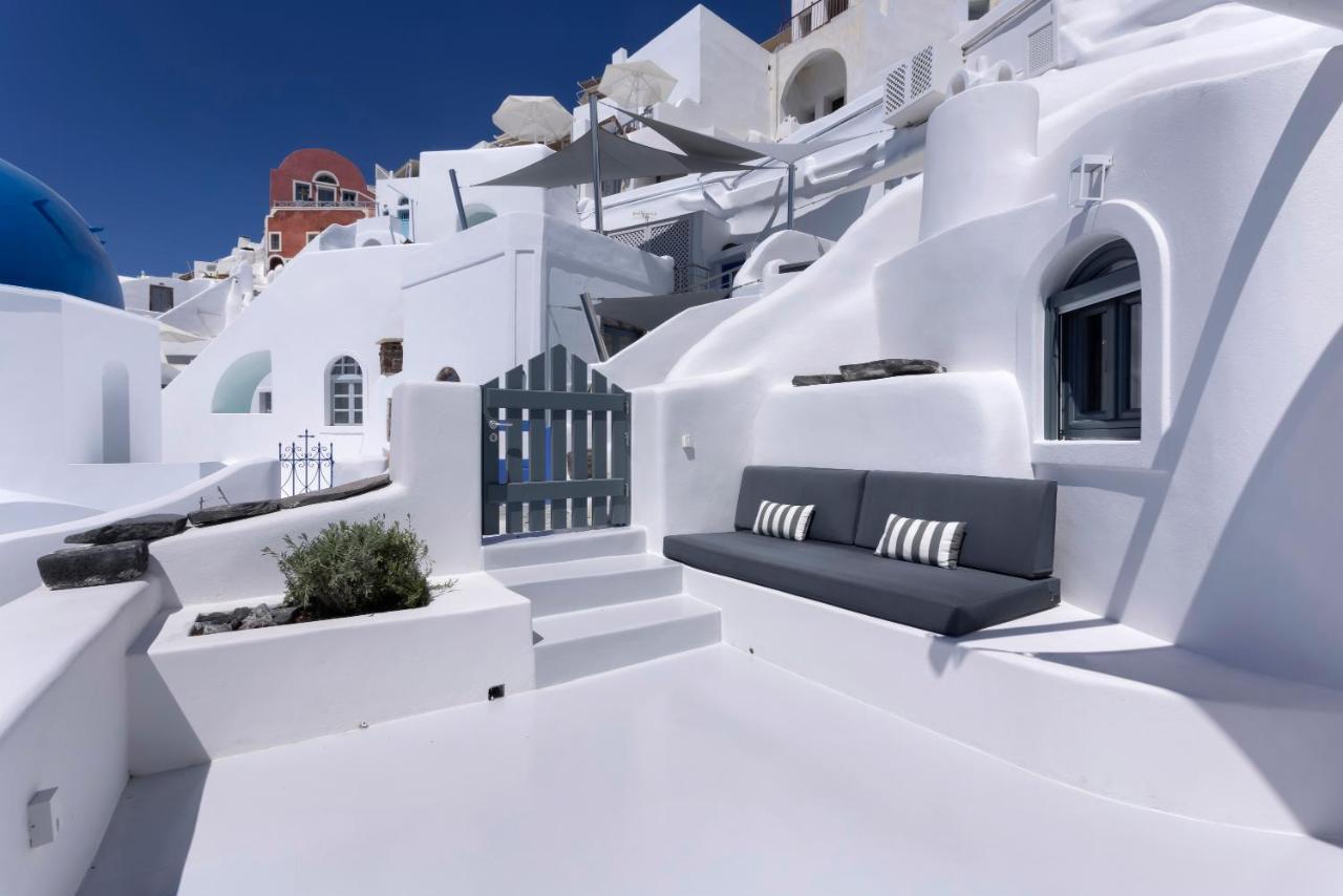 Bluedome Cavehouses By Otium Villas Oia  Extérieur photo