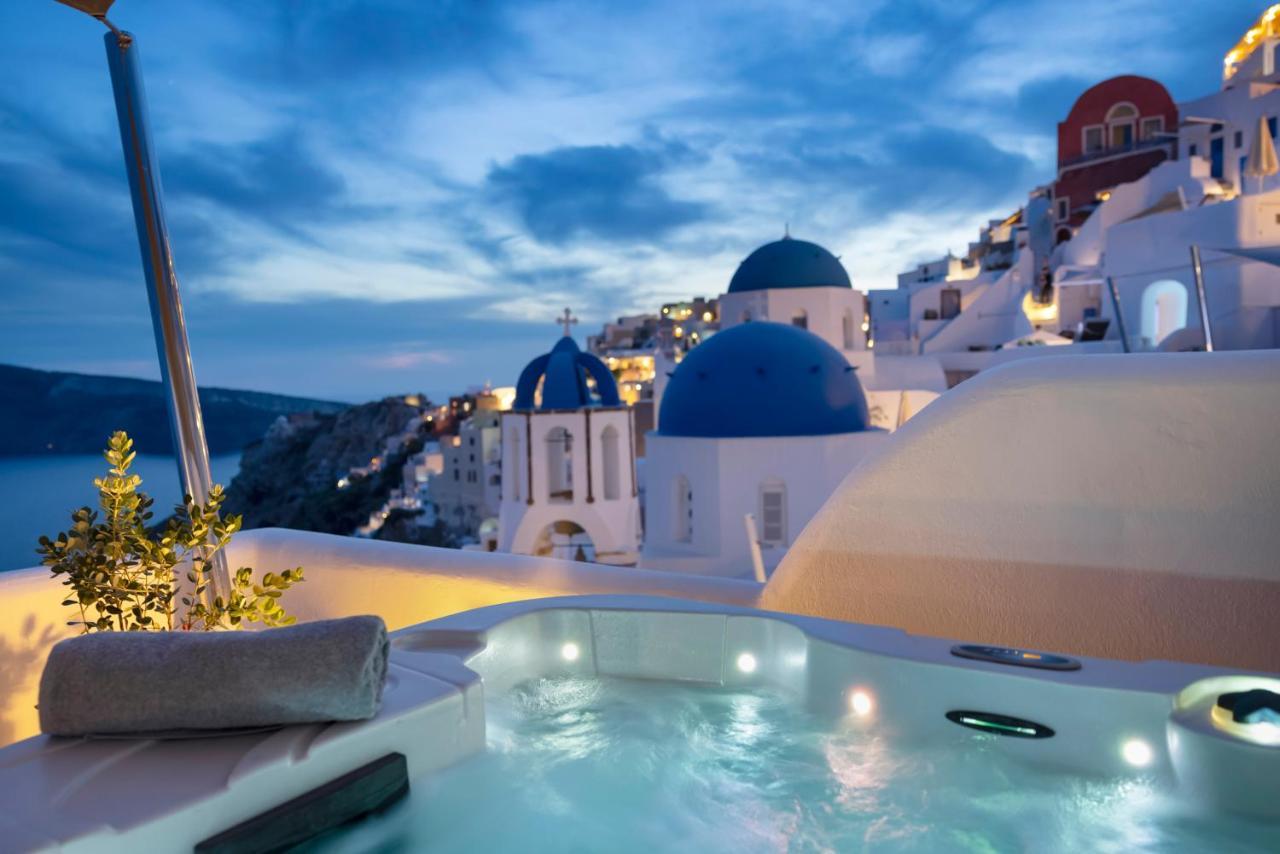 Bluedome Cavehouses By Otium Villas Oia  Extérieur photo