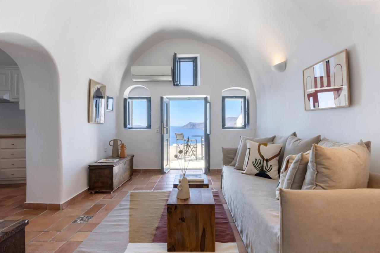 Bluedome Cavehouses By Otium Villas Oia  Extérieur photo